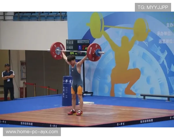 举重运动员赛前吃火锅上热搜,结果破纪录 举重运动员赛前吃火锅上热搜,结果破纪录