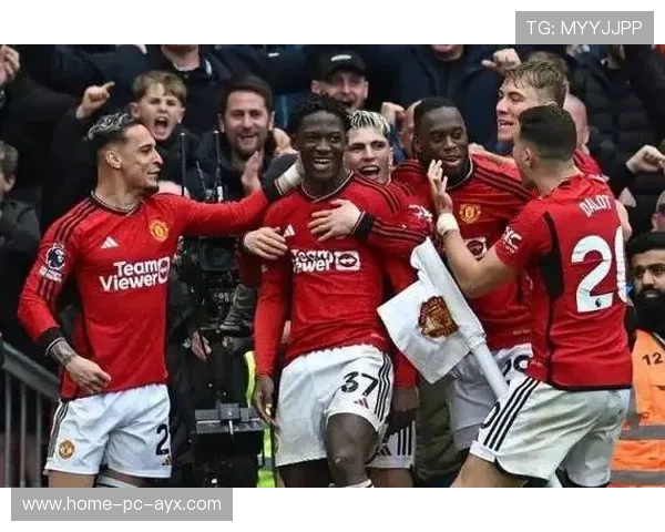 曼联英超战力提升，B费双响打破狼队防线