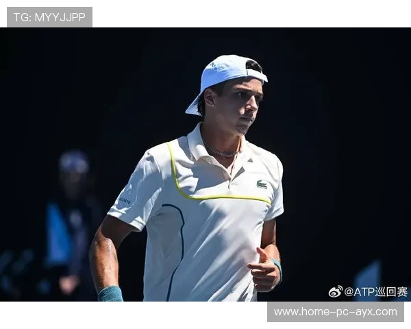 中国网球超新星疯狂暗示转会教练团队