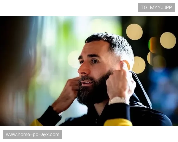 本泽马加盟利雅得新月，身披90号重返亚洲绿茵场中心